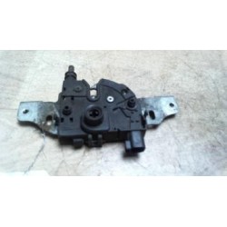 Serrure de coffre FORD...