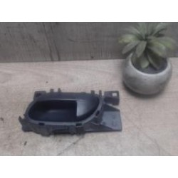 Poignee interieur avant...