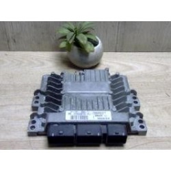 Calculateur moteur RENAULT...