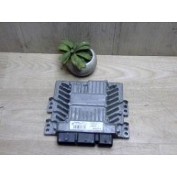 Calculateur moteur RENAULT...