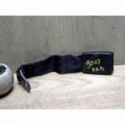 Attache ceinture arriere...