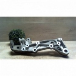 Support moteur droit SKODA...