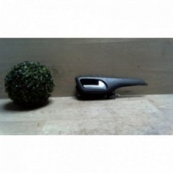 Poignee interieur arriere...