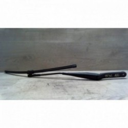 Bras essuie glace avant...