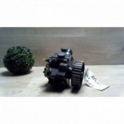 Pompe à injection PEUGEOT...