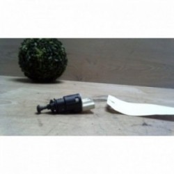 Contacteur feu stop DACIA...