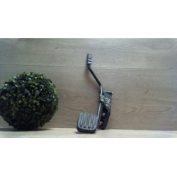 Pedalier d'accelerateur...