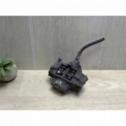 Etrier arriere gauche...