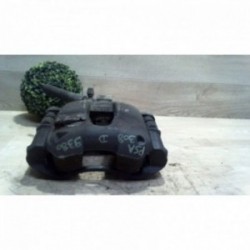 Etrier avant droit...