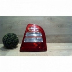 Feu arriere principal droit...