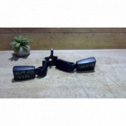 Attache ceinture arriere...