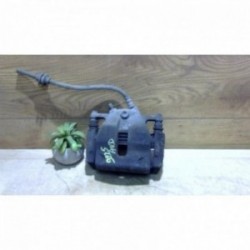 Etrier avant droit...