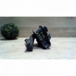 Support moteur droit...