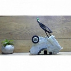 Serrure avant gauche TOYOTA...