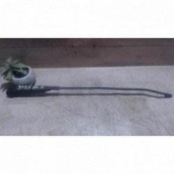 Bras essuie glace avant...