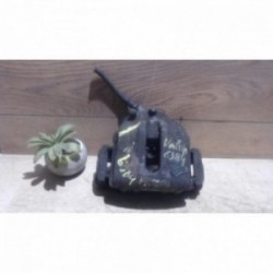 Etrier avant droit...