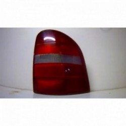 Feu arriere principal droit...