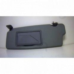 Pare soleil gauche...