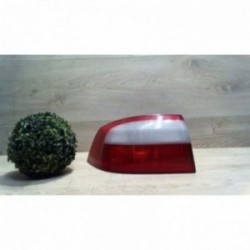 Feu arriere principal...