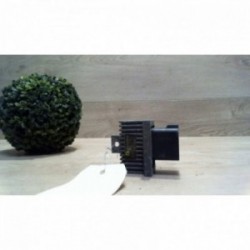 Relais electrique RENAULT...