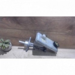 Maitre cylindre (freinage)...