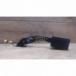 Attache ceinture arriere...