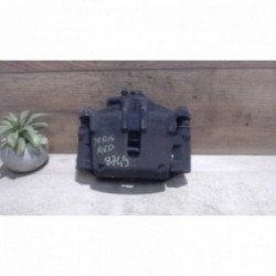 Etrier avant droit...