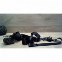 Ceinture avant droit...