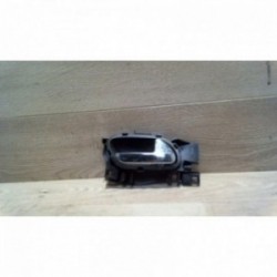 Poignee interieur avant...