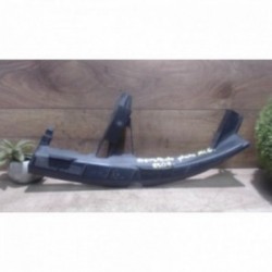 Enjoliveur moustache...