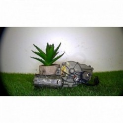 Moteur essuie glace arriere...