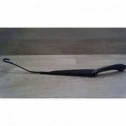 Bras essuie glace avant...