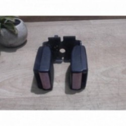 Attache ceinture arriere...