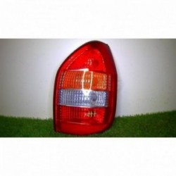 Feu arriere principal droit...