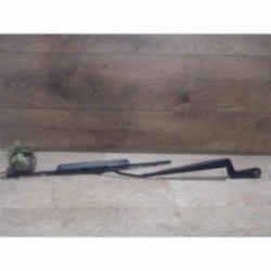 Bras essuie glace avant...