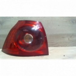 Feu arriere principal...