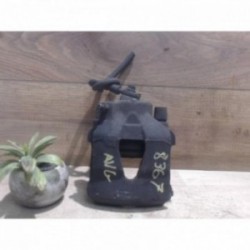 Etrier avant gauche...