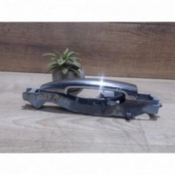 Poignee porte avant gauche...