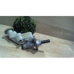 Maitre cylindre (freinage)...