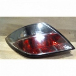 Feu arriere principal...