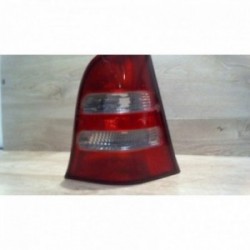 Feu arriere principal droit...