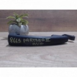 Poignee porte avant gauche...