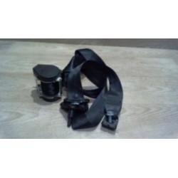 Ceinture arriere droit...