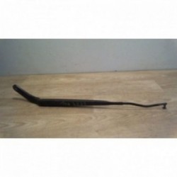 Bras essuie glace avant...