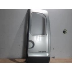 Porte de coffre droit...