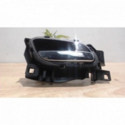 Poignee interieur arriere...