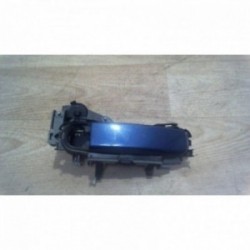 Poignee porte avant gauche...