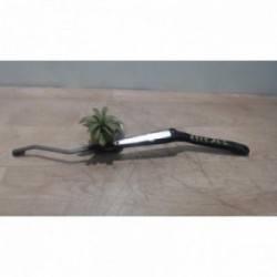 Bras essuie glace avant...