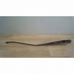 Bras essuie glace avant...