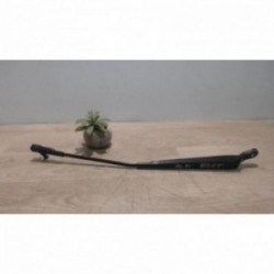 Bras essuie glace avant...